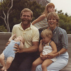 Harry-Reed-with-Family